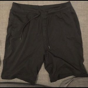 Men’s lululemon Shorts Large